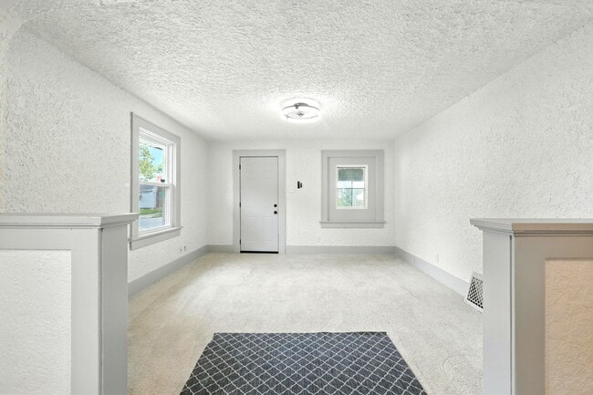 Photo - 4202 Hanna St