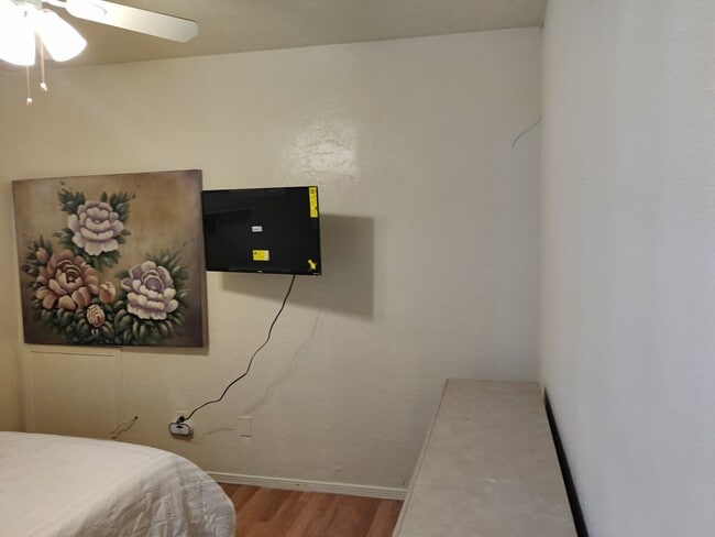 Photo - 810 Georgiana Dr Unit A