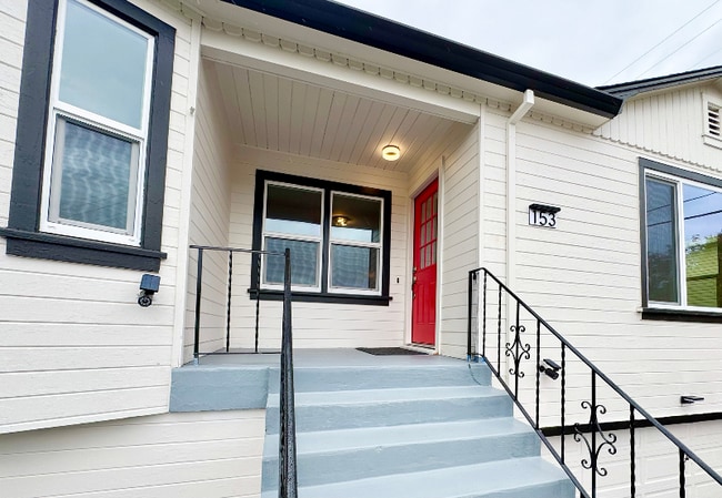 Photo - 153 Edgemont Ave