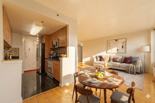 Photo - 102 Christopher Columbus Dr Unit 407