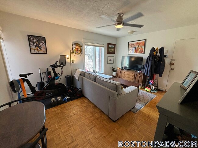 Photo - 524 Putnam Ave Unidad 15