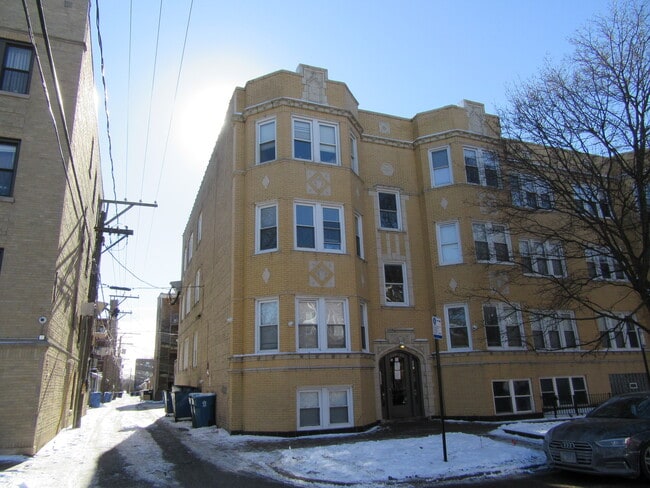 Building Photo - 2251 W Rosemont Ave