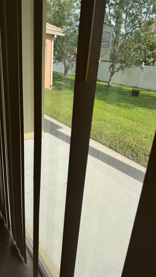 Photo - 6221 Spring Lake tr