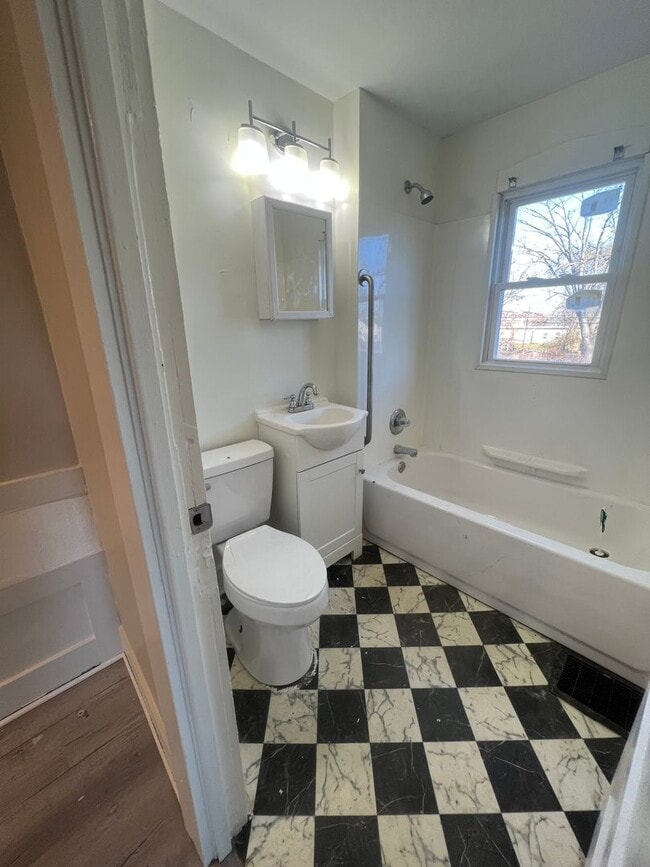 Photo - 898-900 E 13th Ave Unit 898