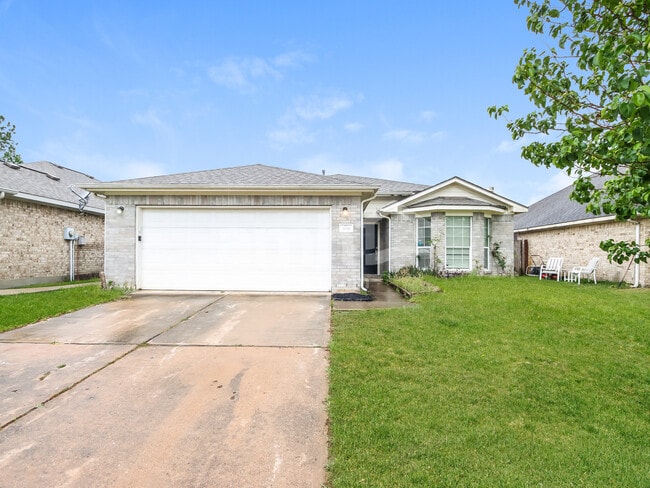 Building Photo - 409 Mystic Glen Loop