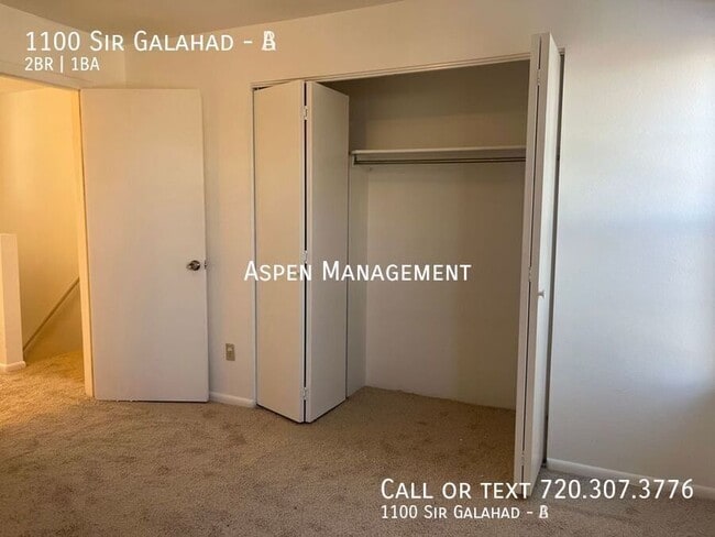 Photo - 1100 Sir Galahad Dr Unit A