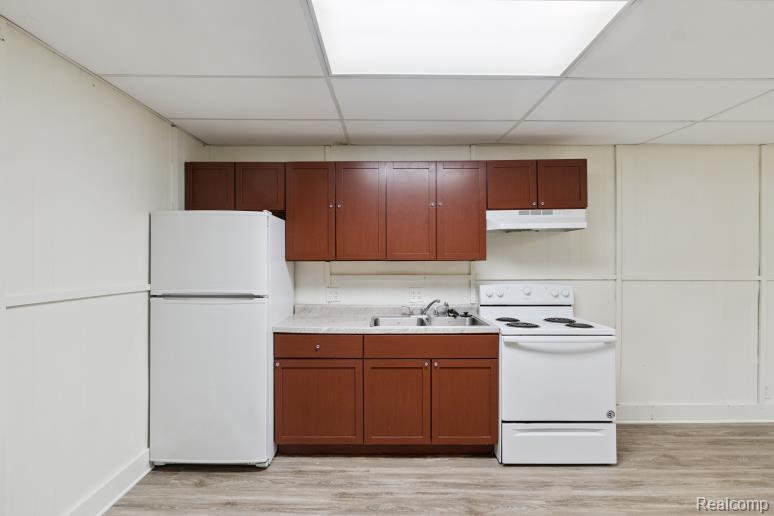 Photo - 912 N State Rd Unit 11