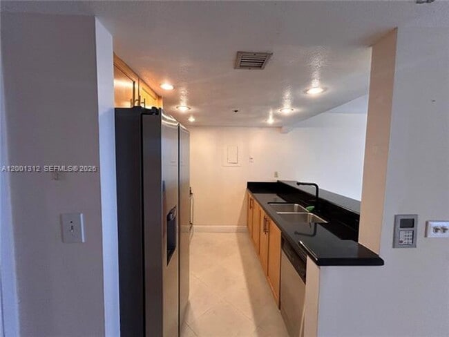 Photo - 7601 E Treasure Dr Unit 7601 E Treasure Dr # 1612