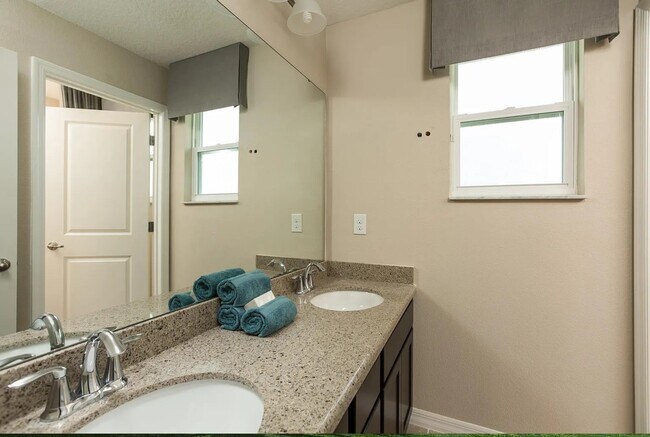 Photo - 177 Bella Verano Way