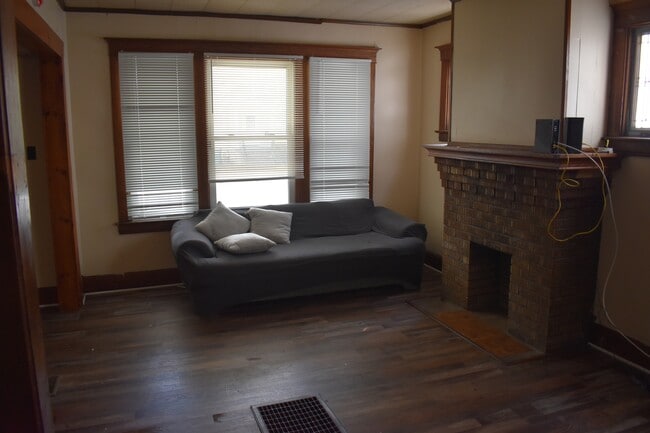 Photo - 133 Merrimac St