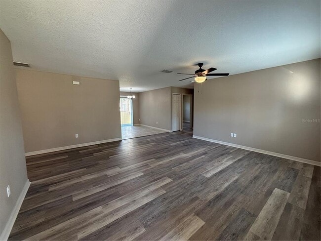 Photo - 5663 NW 57th St