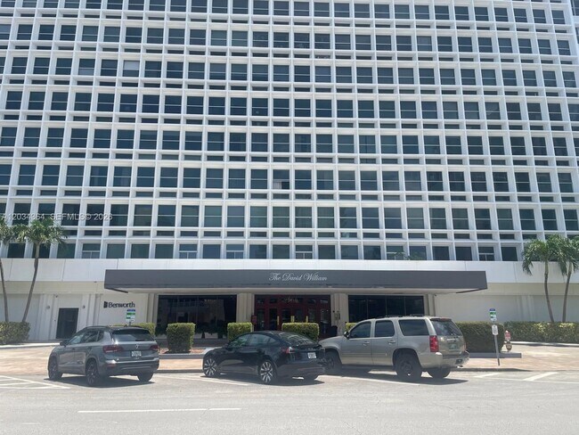 Photo - 700 Biltmore Way Unit 1015