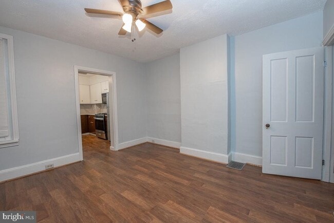 Photo - 189 Baldwin St