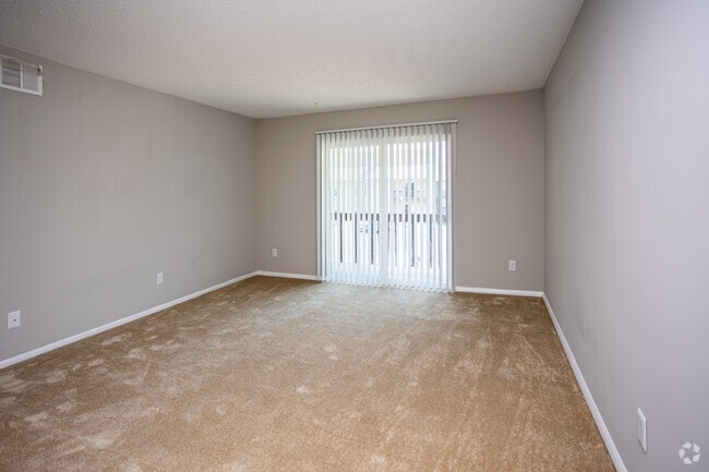 1BR, 1BA - 850SF - Living Room