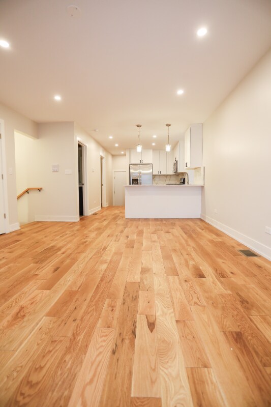 Photo - 2308 W Foster Ave Unit 1