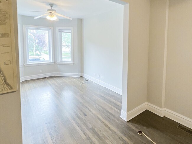 1454 W Grace St Unit 3D