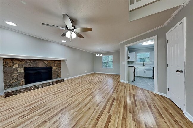 Photo - 5652 Longbow Dr