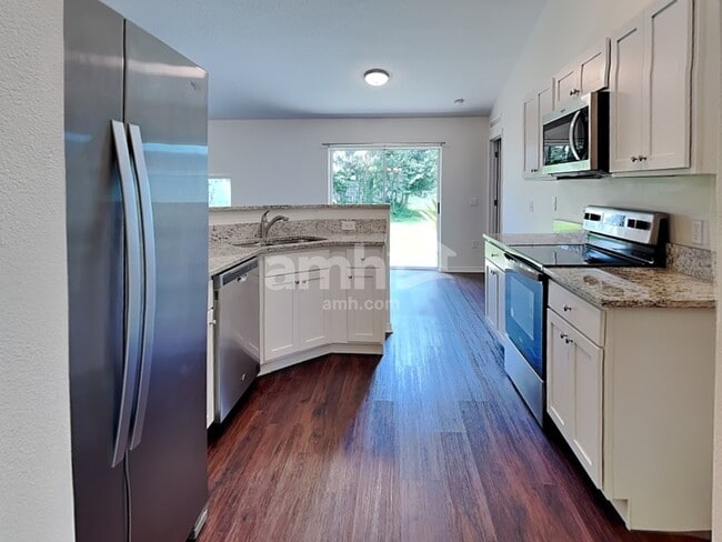 Photo - 1812 Roper Rd