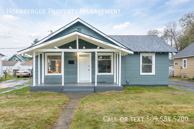 Photo - 627 E Wellesley Ave