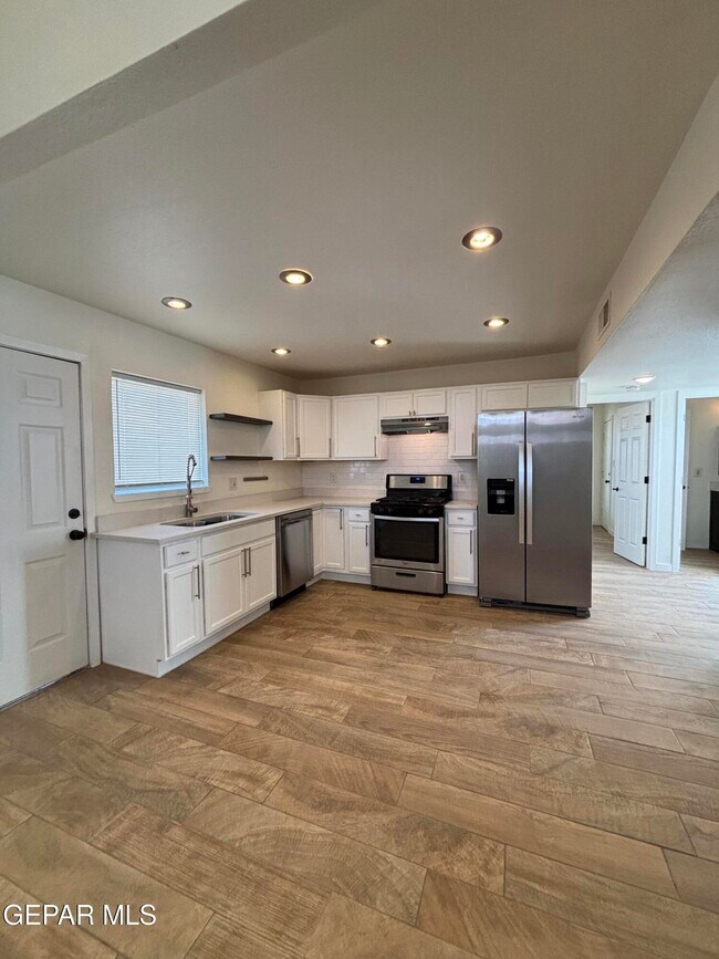Photo - 9101 Lacebark Elm Dr