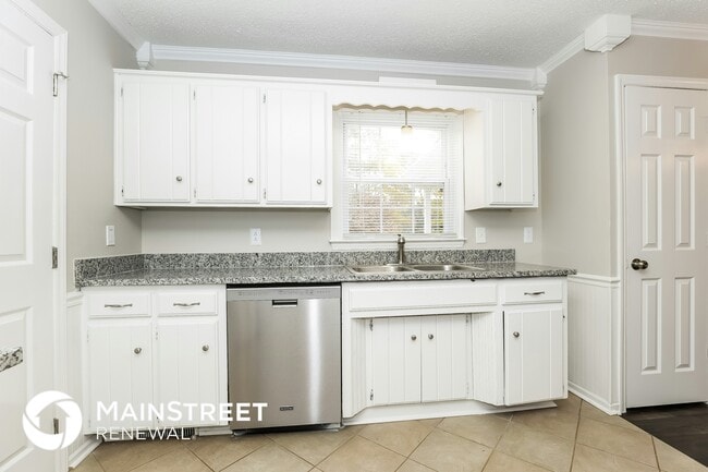 Photo - 324 Mayflower Dr