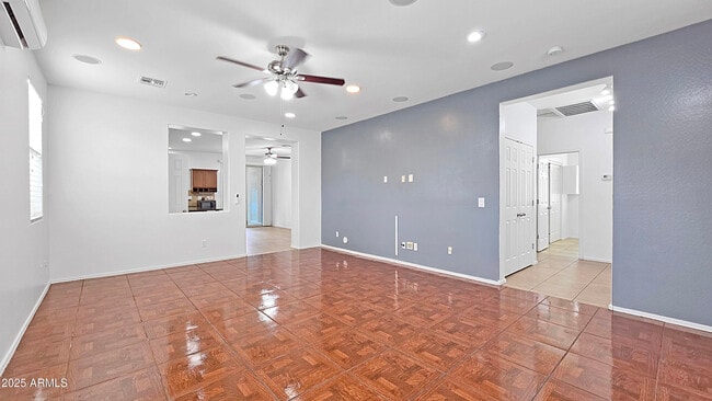 Photo - 8012 S 70th Dr