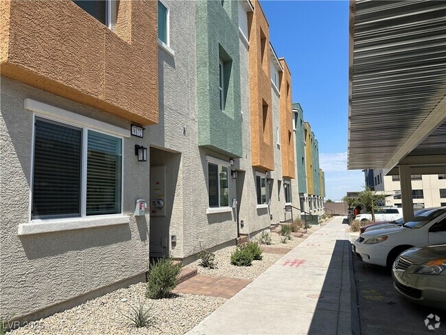 Building Photo - 9166 Orange Horizon Ave Rental