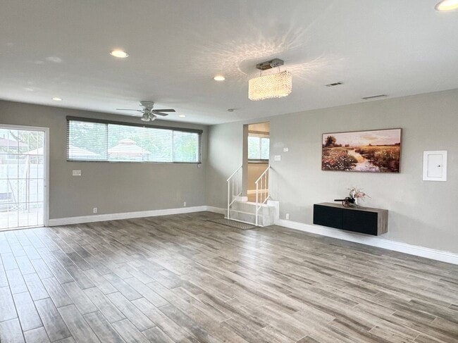 Photo - 1754 S Norfolk Ln