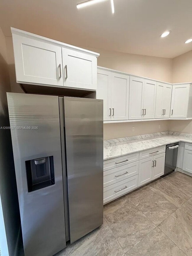 Photo - 2067 SW 15th St Unit 230