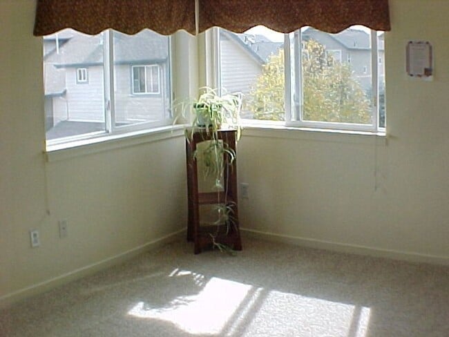 Photo - Indian Peaks Rowhouse w/attached garage