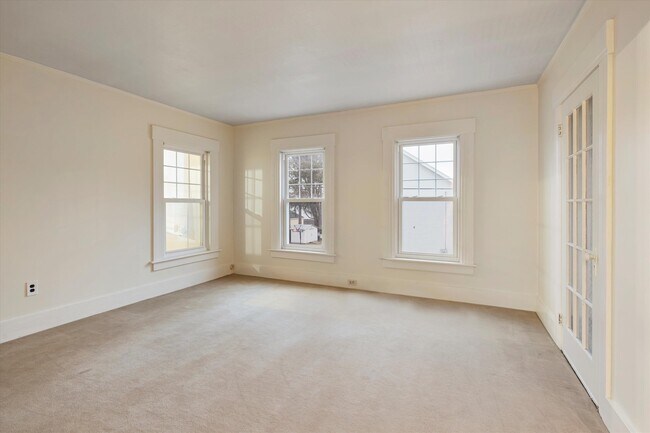 87 C St Unit 2