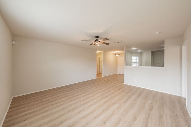 Photo - 3 Bedroom 2 Bath Home