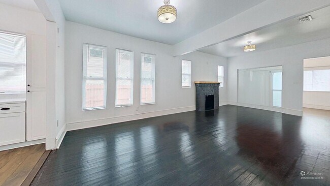 Photo - **Charming 3-Bedroom Historic Home with Covered Porch and Large Yard**