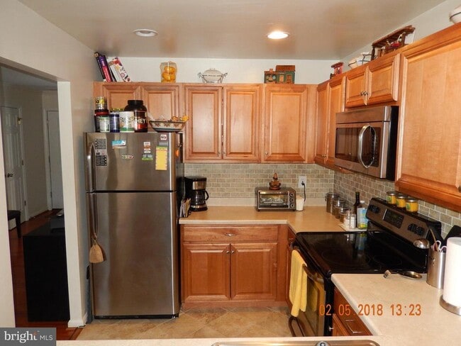 Photo - 6054 Old Landing Way