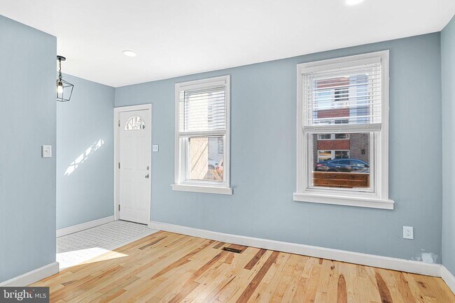 1152 S 15th St