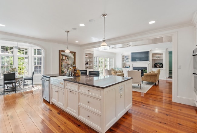 Photo - 251A Old Billerica Rd