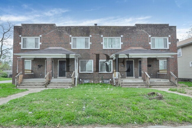 Building Photo - 1153 E 20th Ave