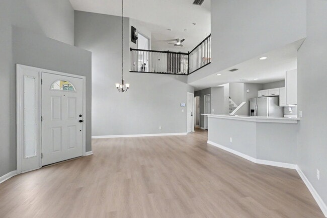 6600 Gentle Ben Cir