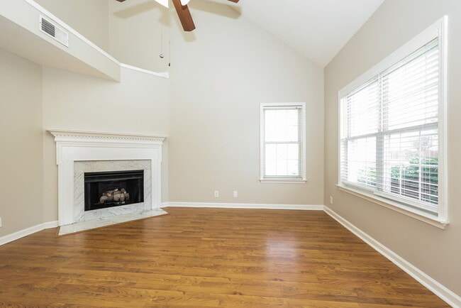 Photo - 6404 Wildgrove Dr