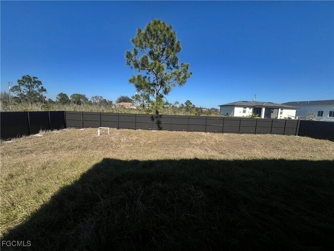 Photo - 2812 54th St W