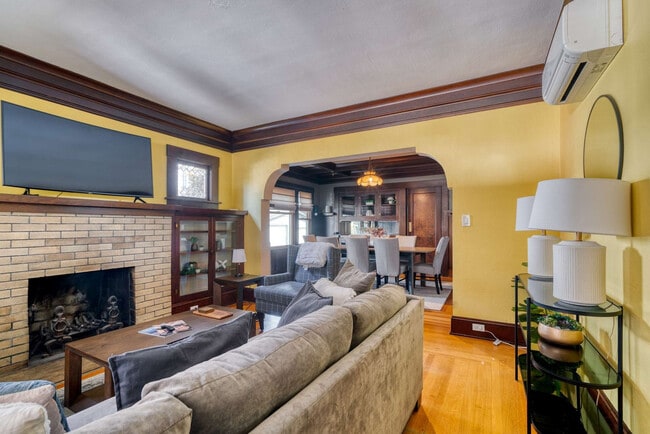 Photo - 2034 NE Flanders St Unidad ID1309886P