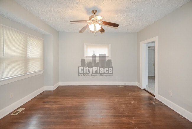 Photo - 1320 N Beville Ave