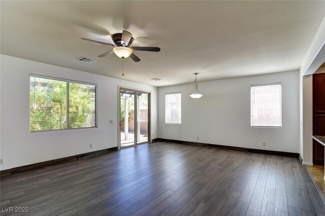 Photo - 1012 Via Canale Dr