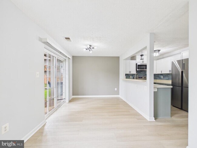 Photo - 7981 Calvary Ct