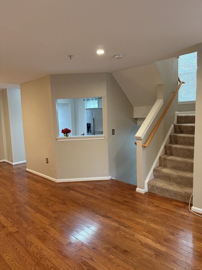 Photo - 140 Eastridge Cir