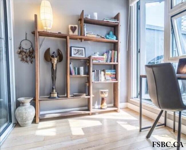 Photo - 431 Pacific St