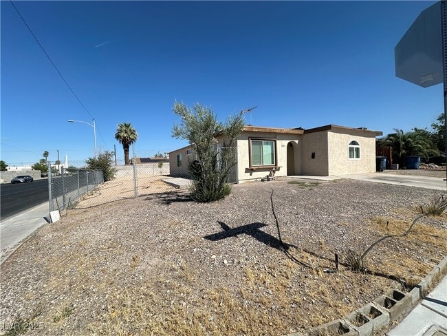 Building Photo - 501 Slayton Dr Rental