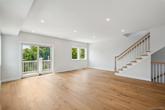 Photo - 46 Hudson St Unit 3
