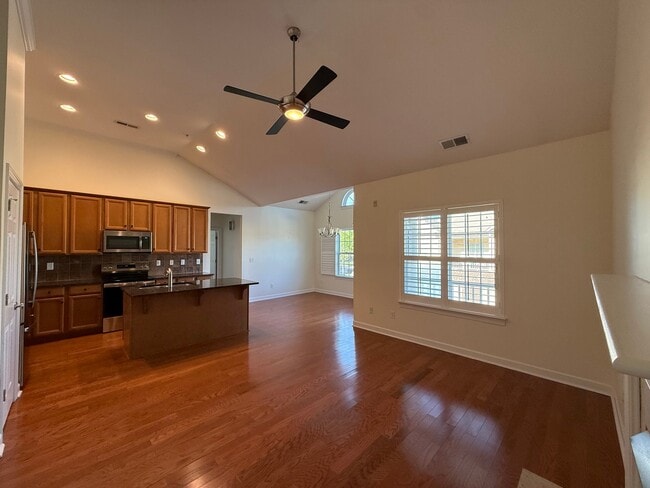 Building Photo - 11900 CHIANTI Dr