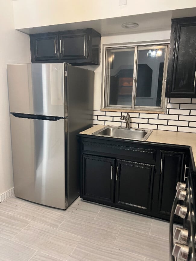 Photo - 25308 Craft Ave Unidad #2